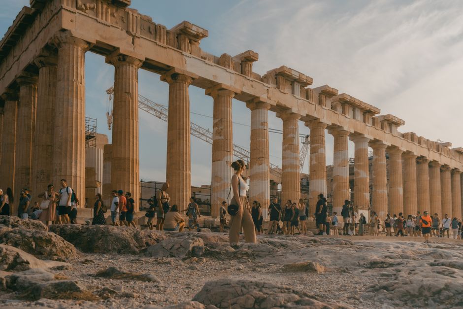 Traveller applying for ETIAS for Athens online with a passport